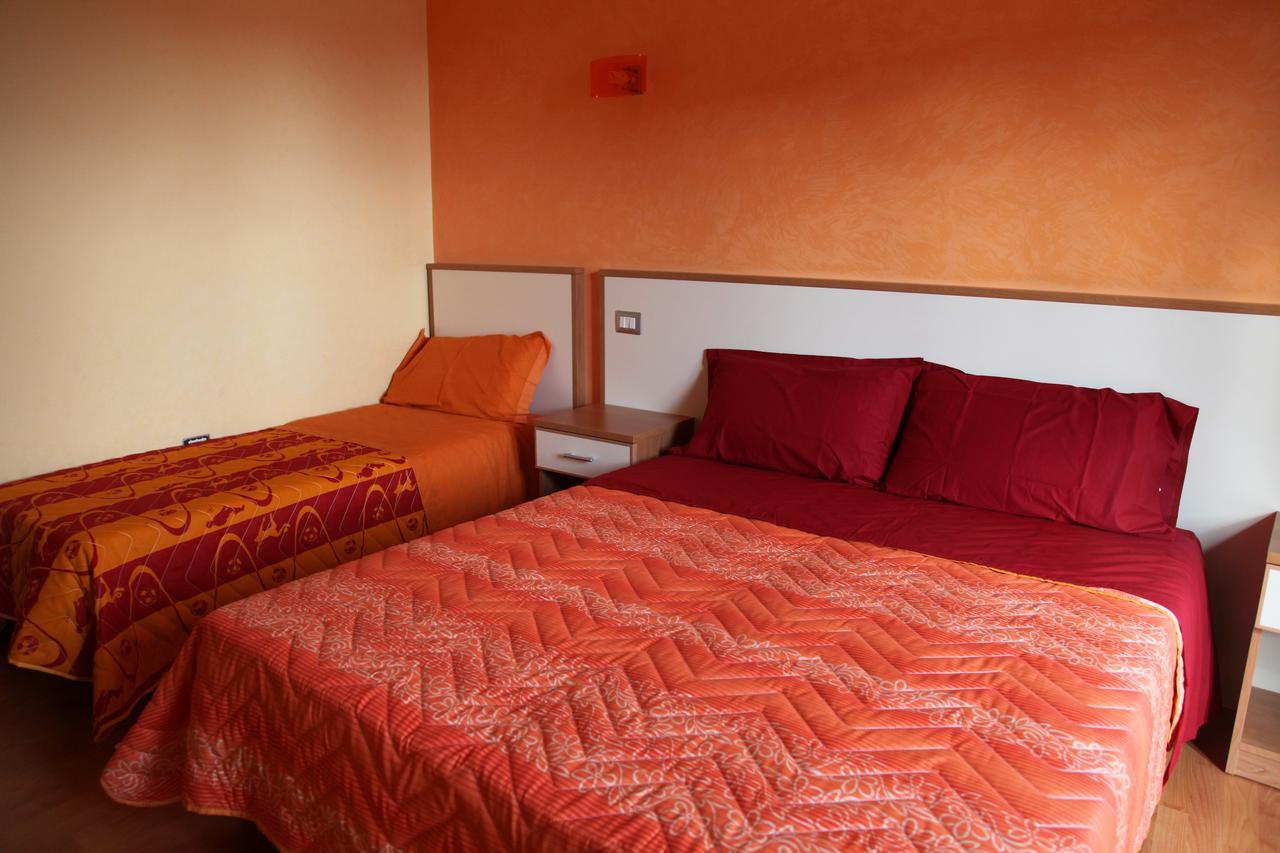 B&B Del Corso Gangi Luaran gambar